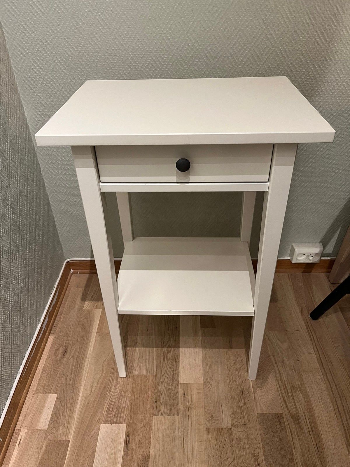 IKEA Hemnes Nattbord Selges Billig FINN No