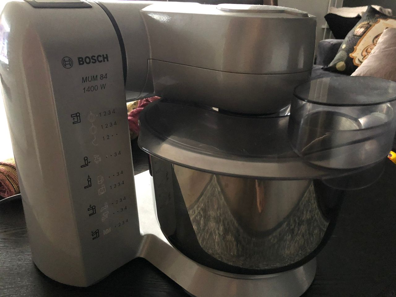 Bosch Mum 84 1400W kjøkkenmaskin FINN torget