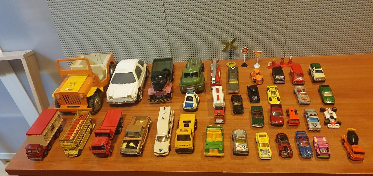 Lott Med Matchbox Corgi Tonka Siku Majorette Finn Torget