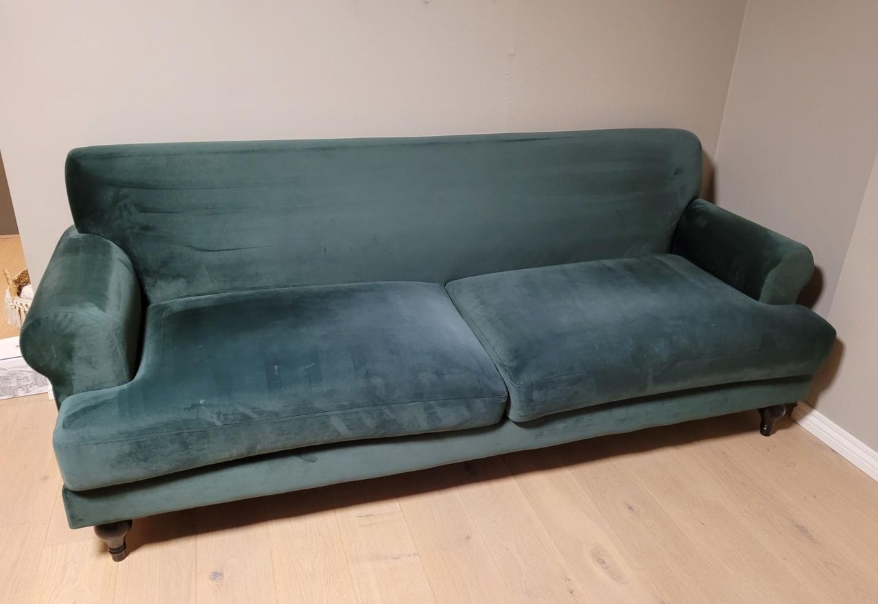 Grønn velur sofa selges FINN torget