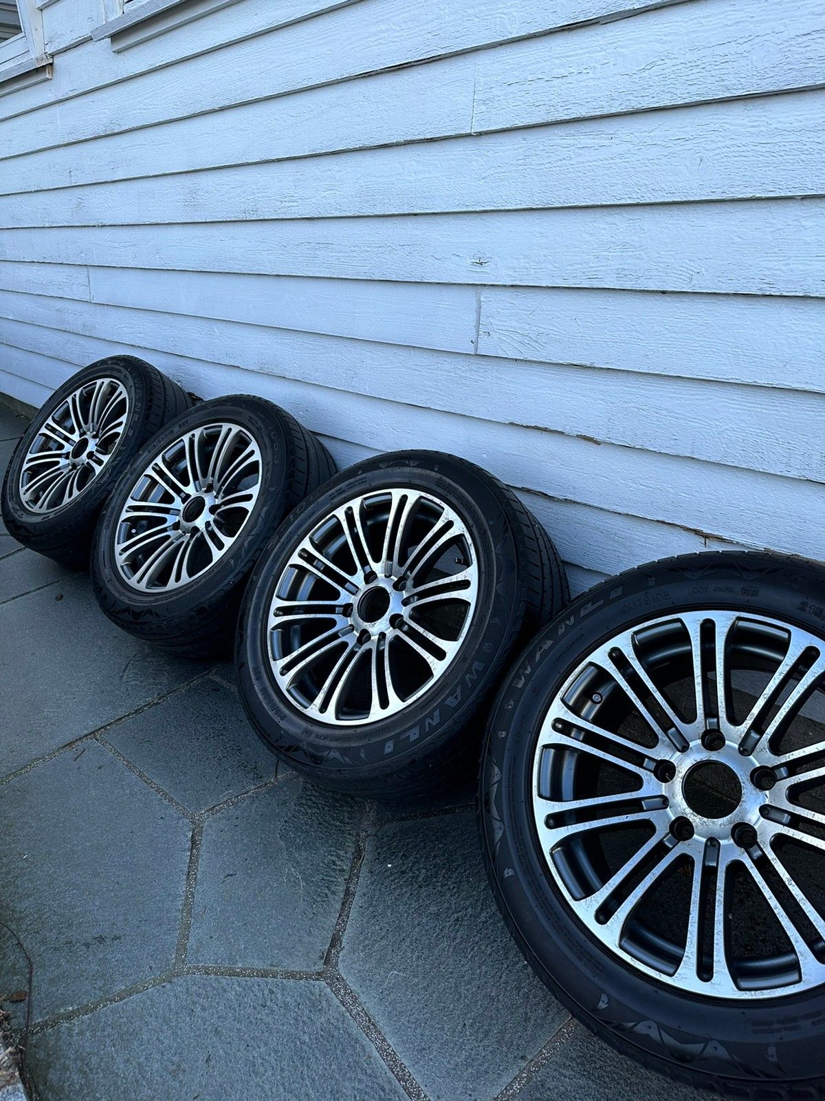 5x120 BMW Felger Med 215 55R16 Sommerdekk FINN Torget