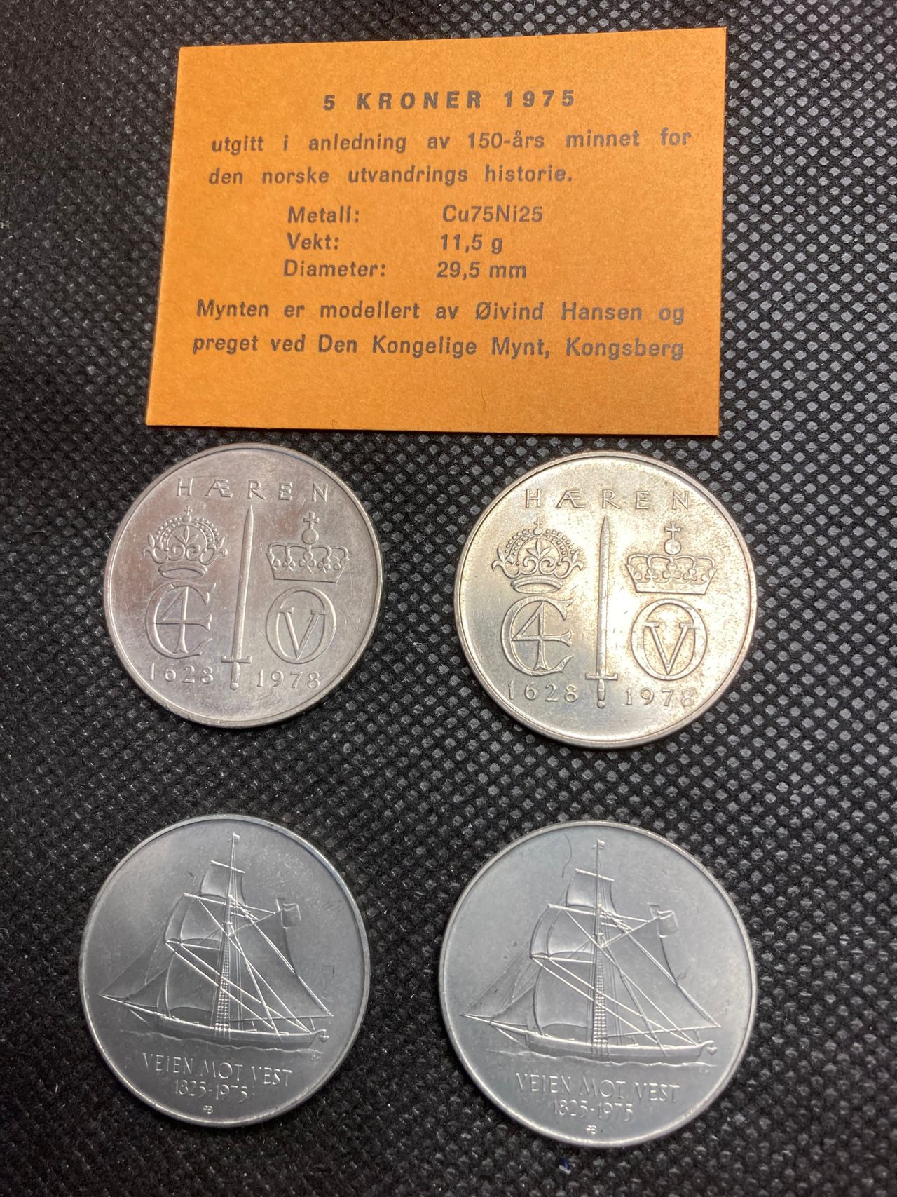 Norske Kroner Og Norges Grunnlov R Finn Torget