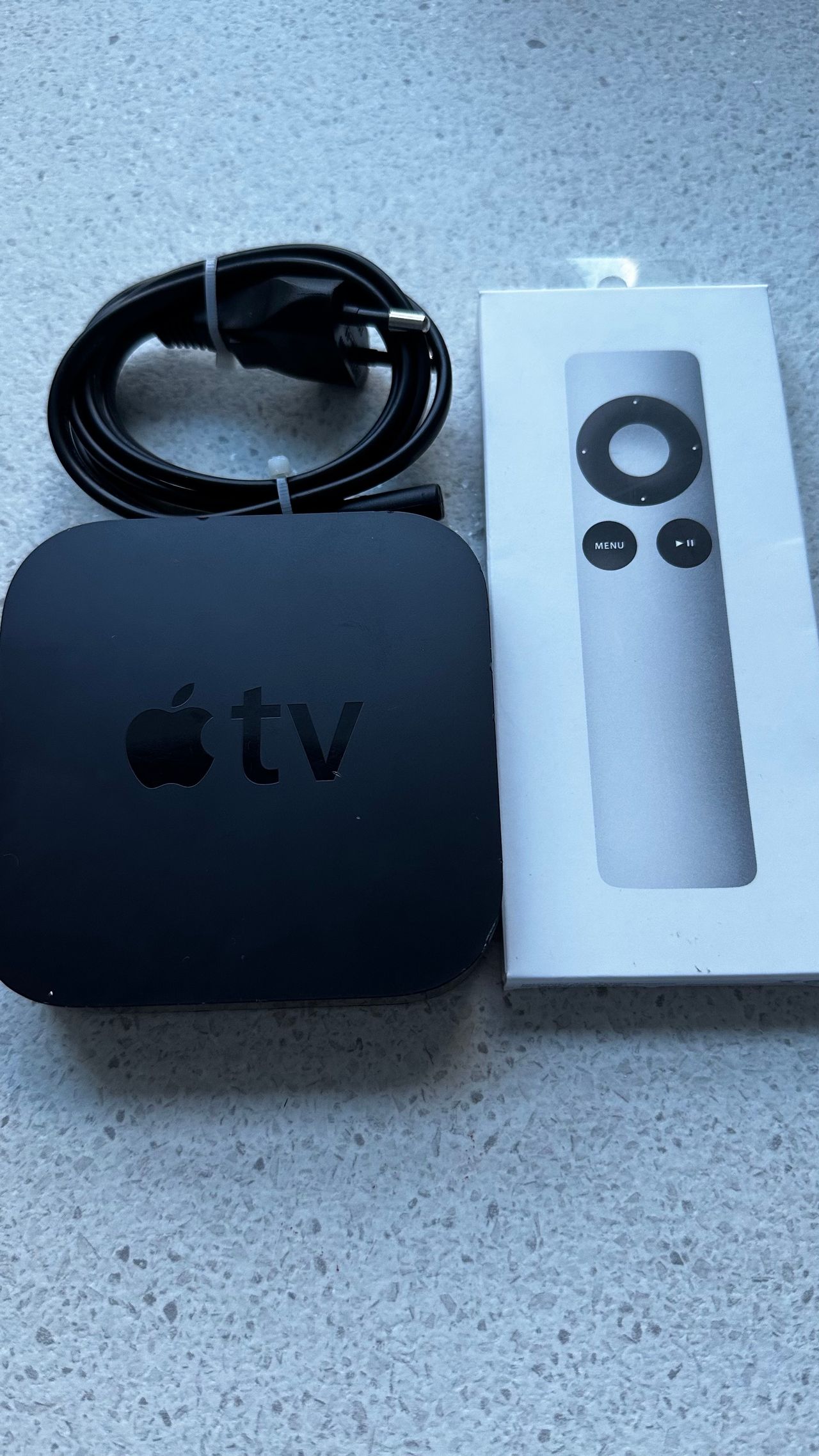 Apple Tv Med Helt Ny Fjernkontroll Finn Torget