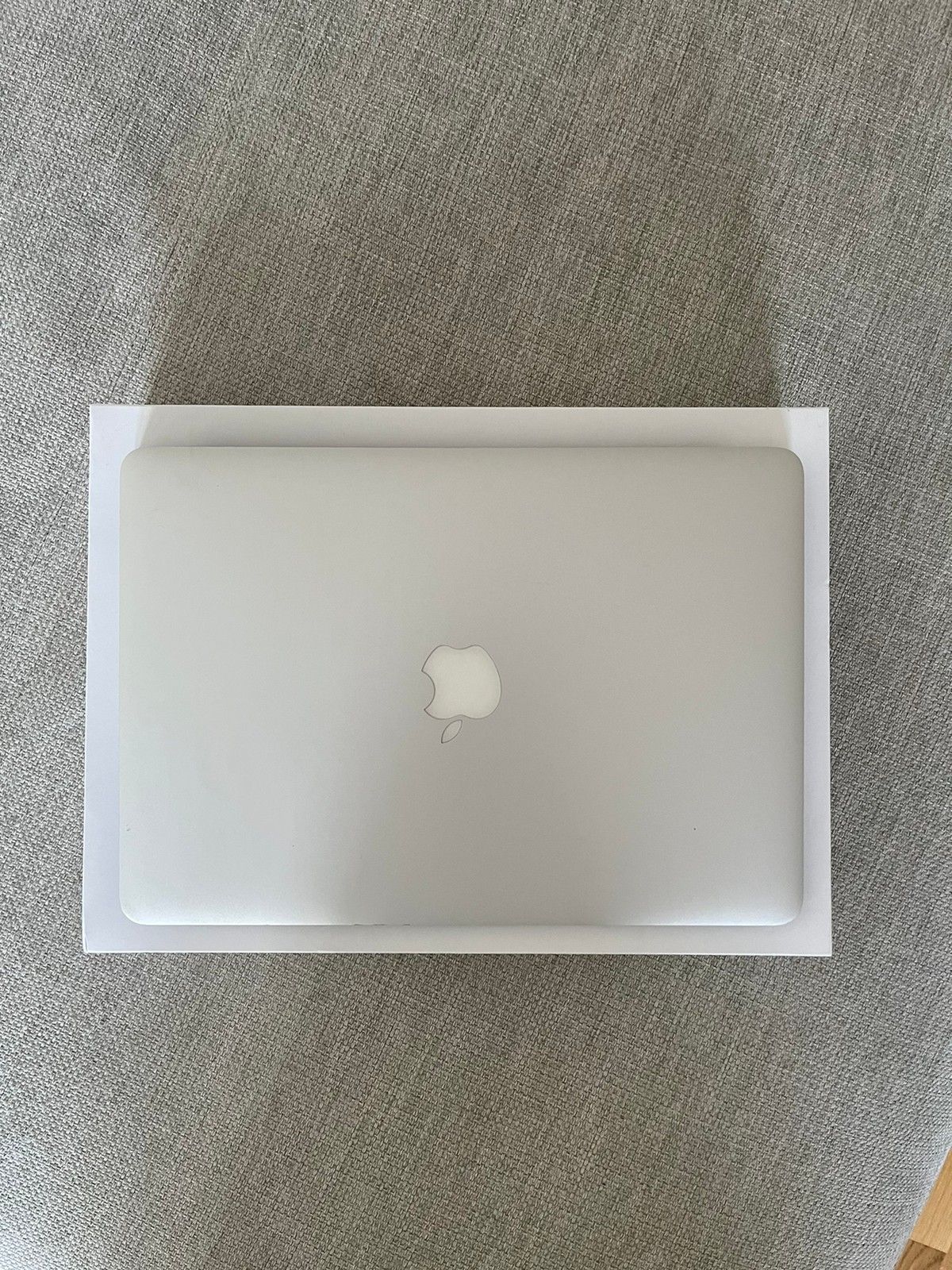 Macbook Air Finn Torget