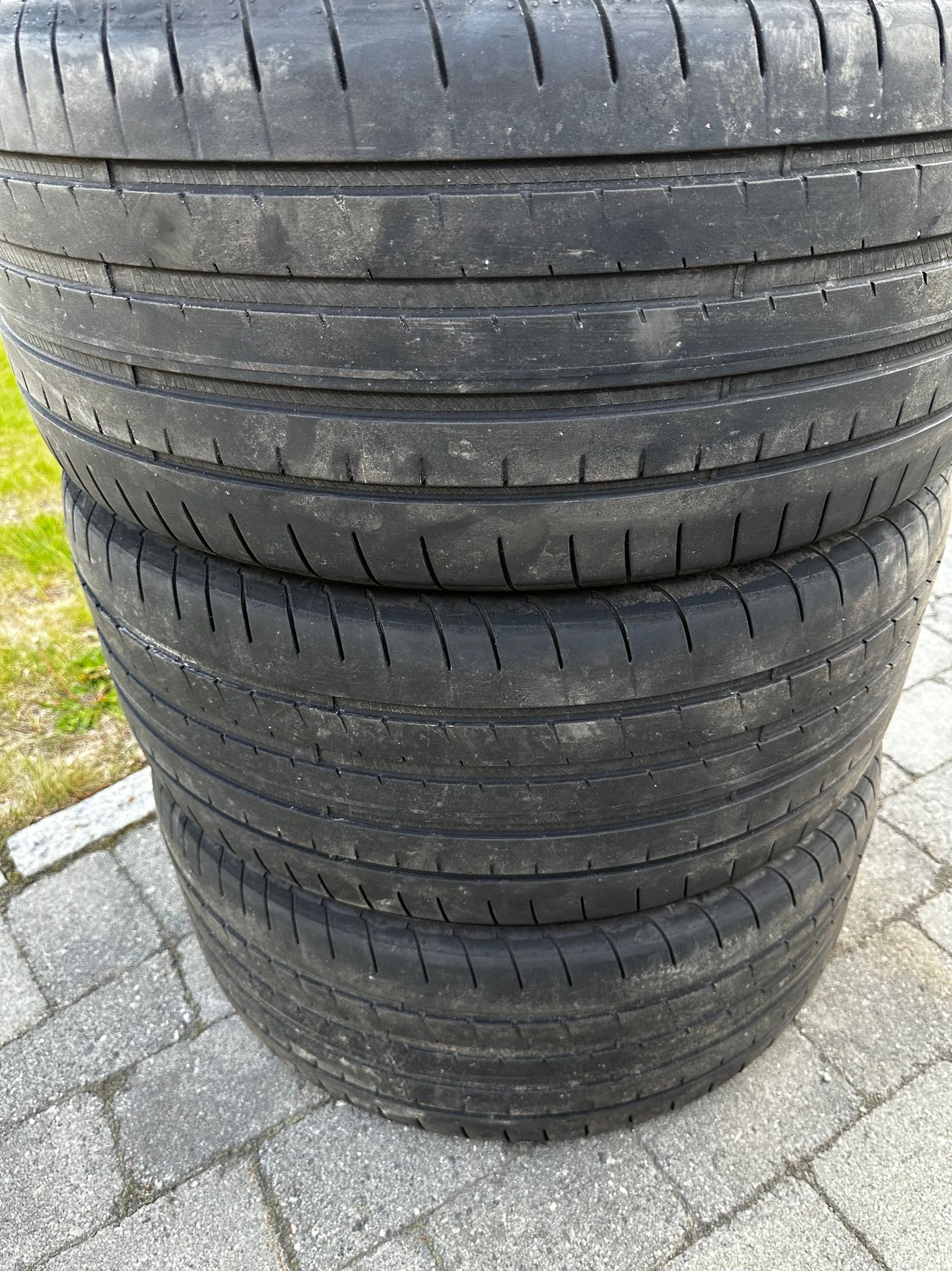 Goodyear Eagle F Dekk Finn Torget