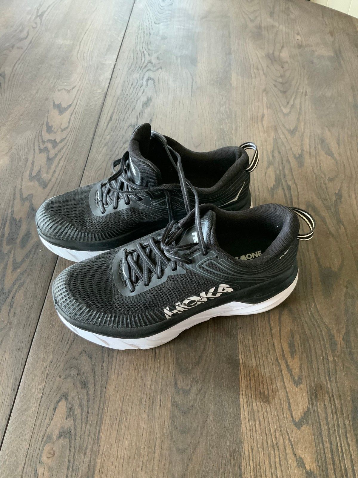 HOKA BONDI 7 STR 40 FINN Torget