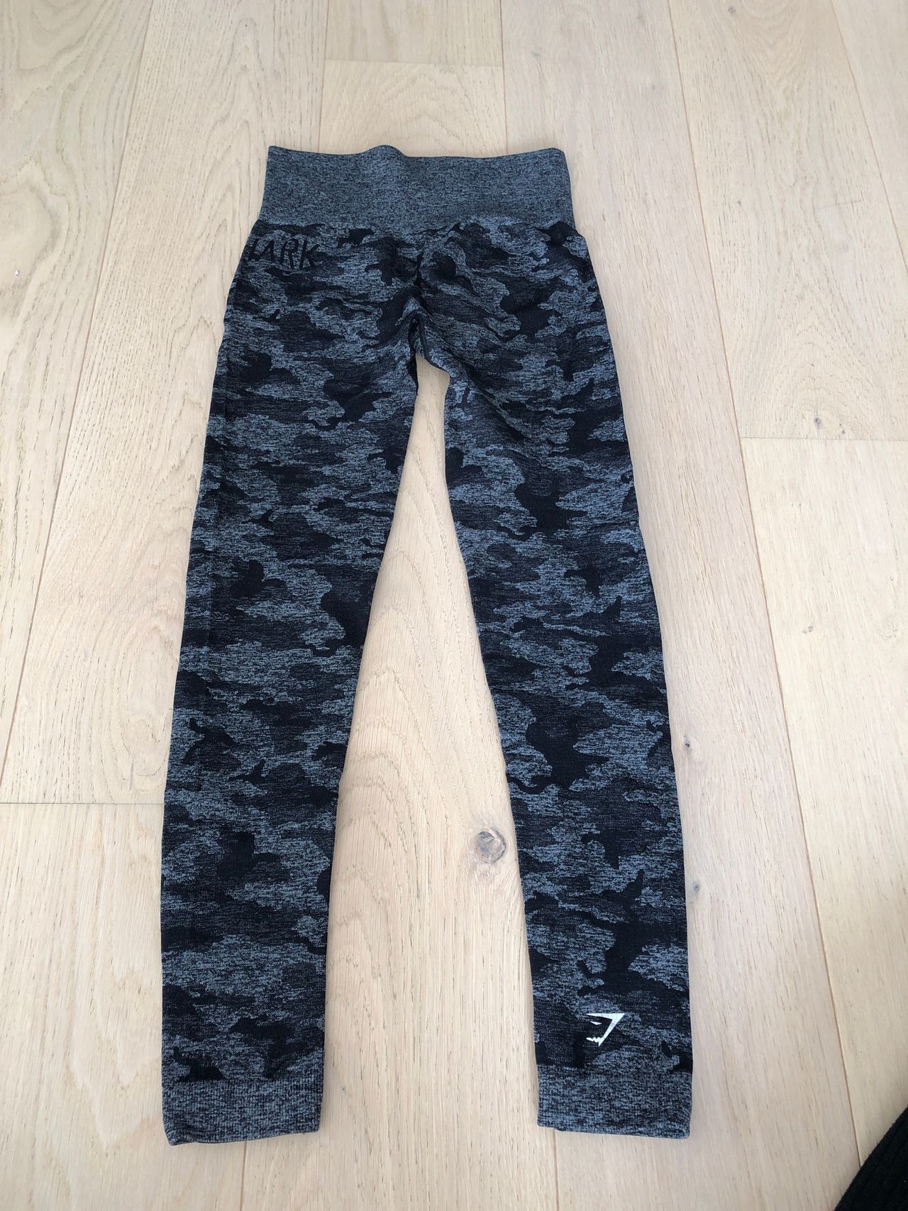 Gymshark Camo Leggings Str XS S FINN Torget