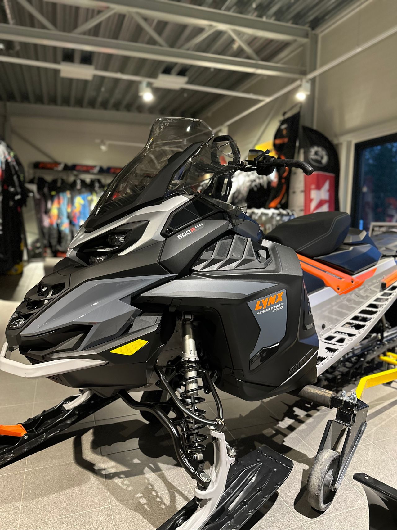 Til Salgs Lynx Ranger Pro R E Tec Ccm Sn Scooter