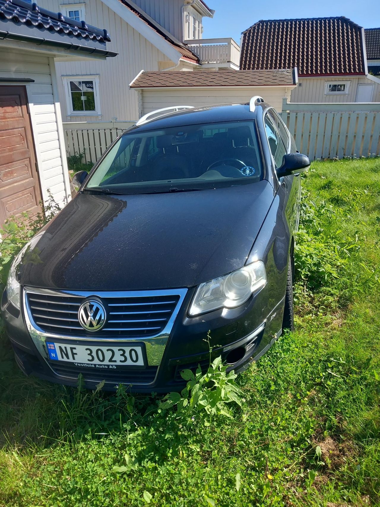 Bruktbil Til Salgs Volkswagen Passat 2008 Svart 105 Hk