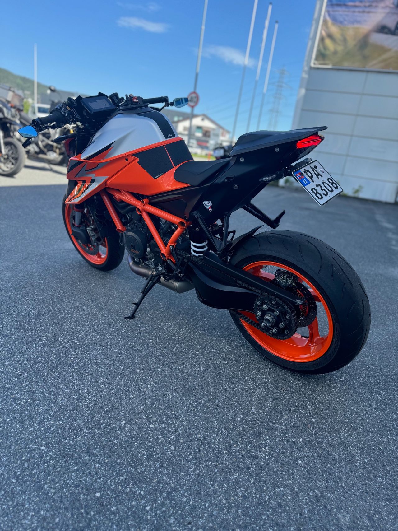 Til Salgs KTM 1290 Super Duke R 2022 1301 Ccm Classic Nakne