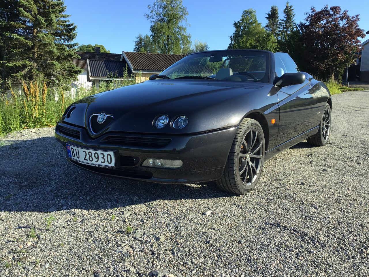 Bruktbil Til Salgs Alfa Romeo Spider 2001 Svart 150 Hk