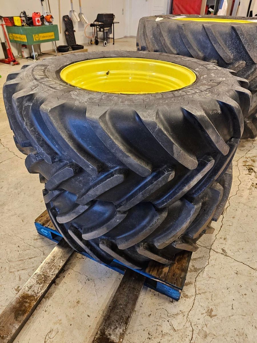 Til Salgs John Deere Hjul Par Michelin Multibib R Gul