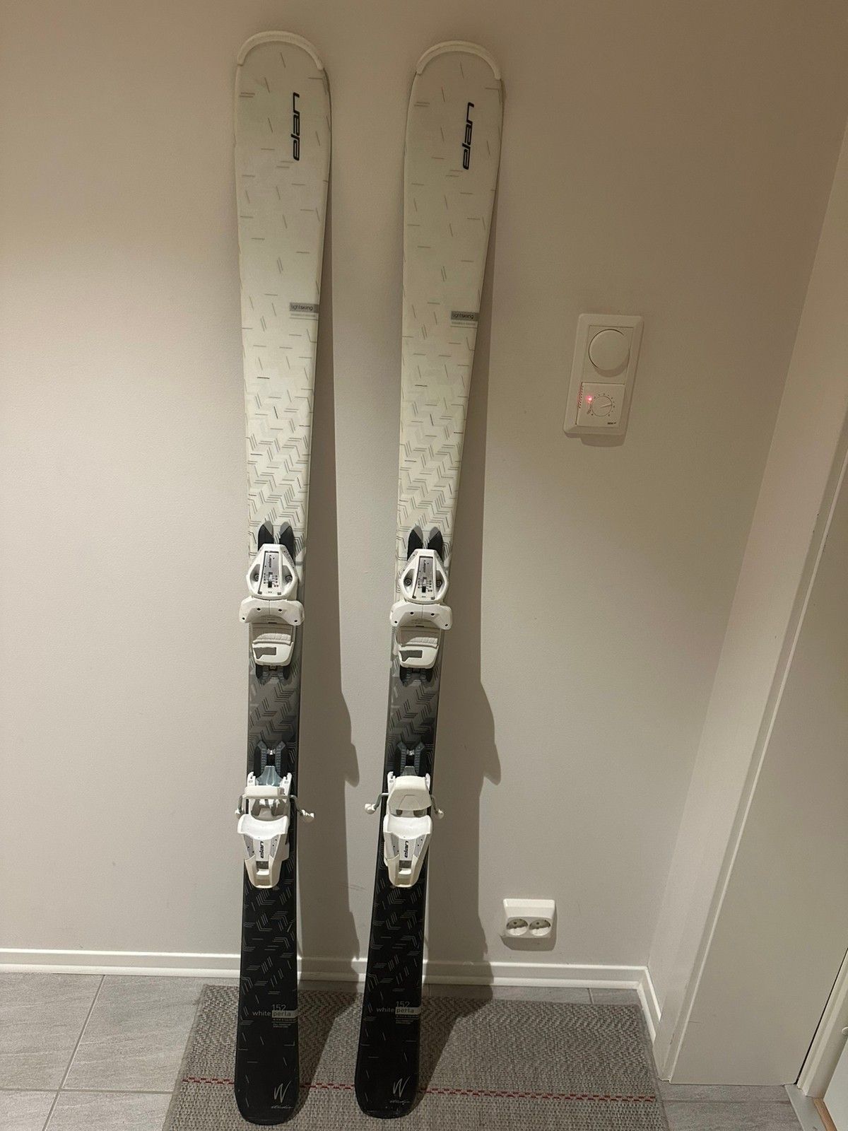 Elan White Perla Alpin Ski Finn Torget