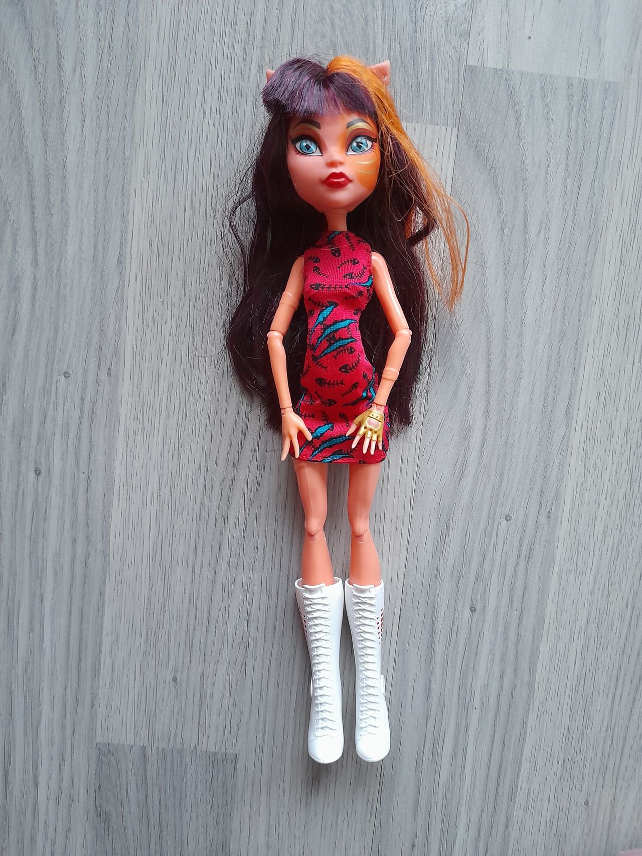 Monster High Cleolei Dukke Finn Torget