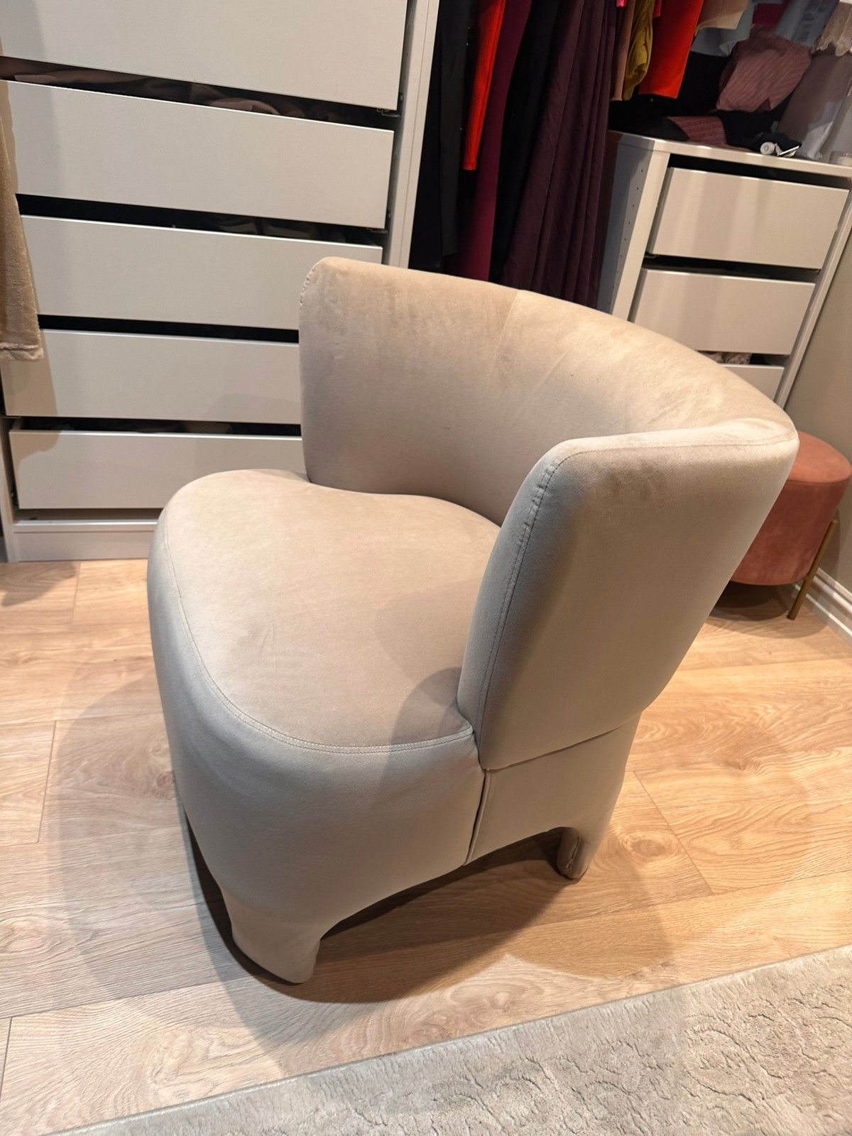 Beige Fl Yel Velour Stol Fra Trendroom Finn Torget