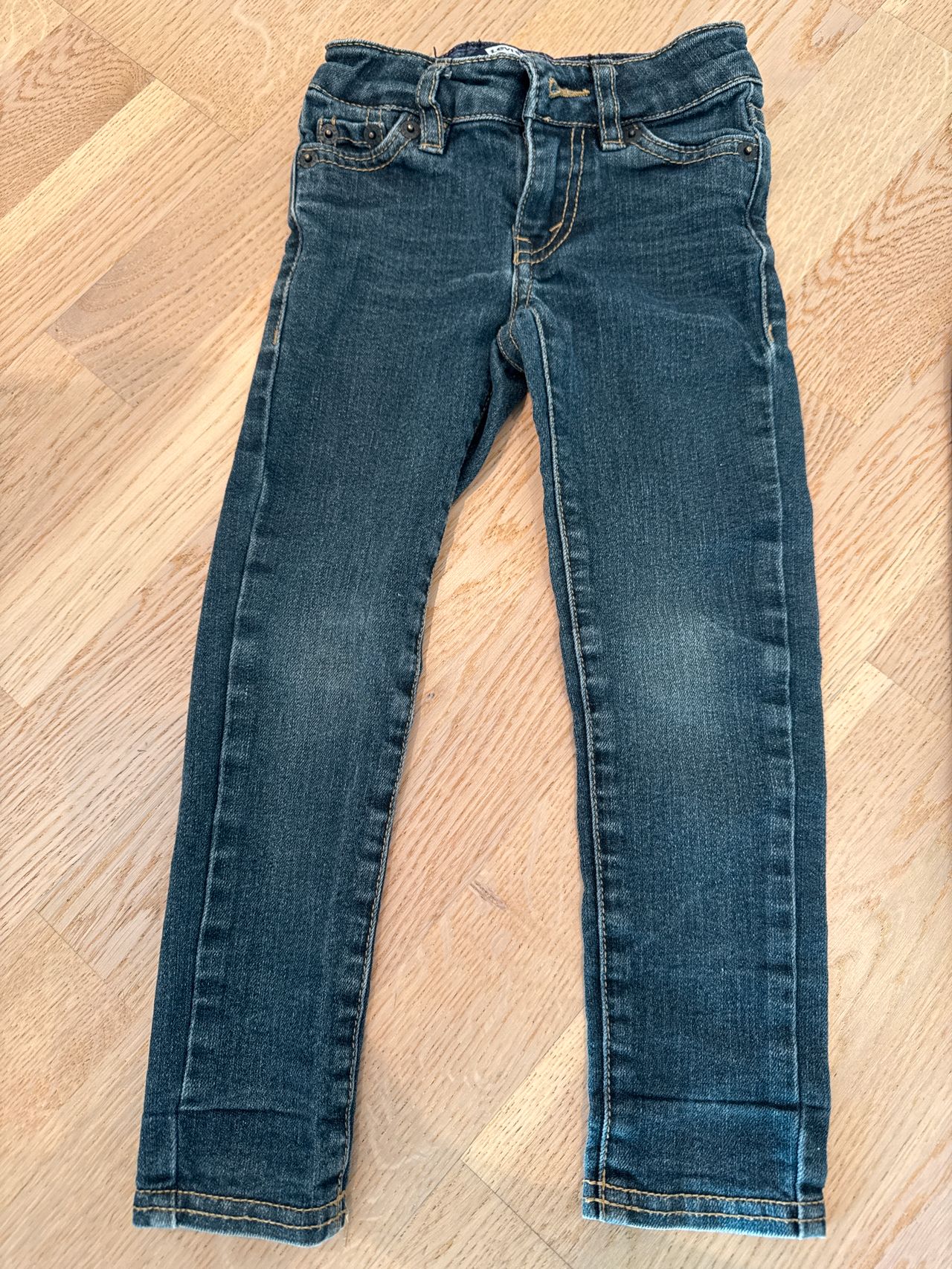 Levis Bukser Str 98 Og 104 Skinny Type FINN Torget