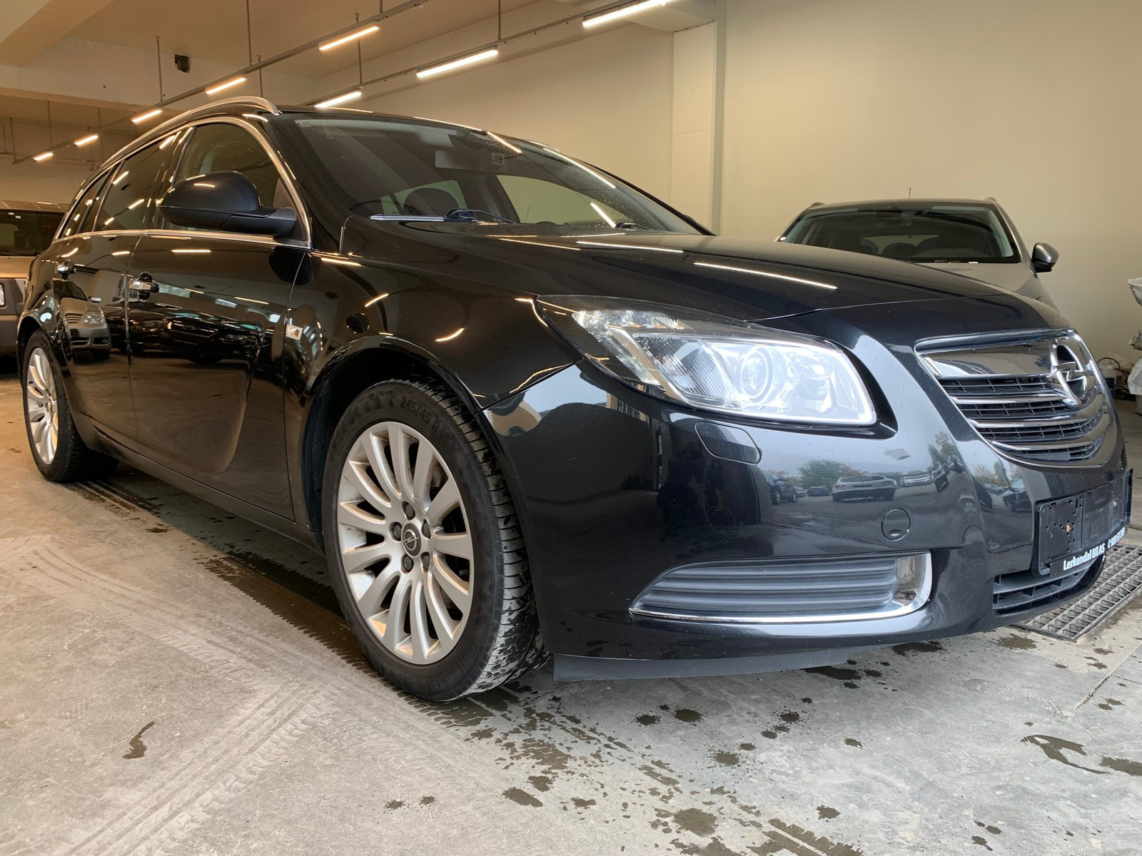 Bruktbil Til Salgs Opel Insignia Svart Hk