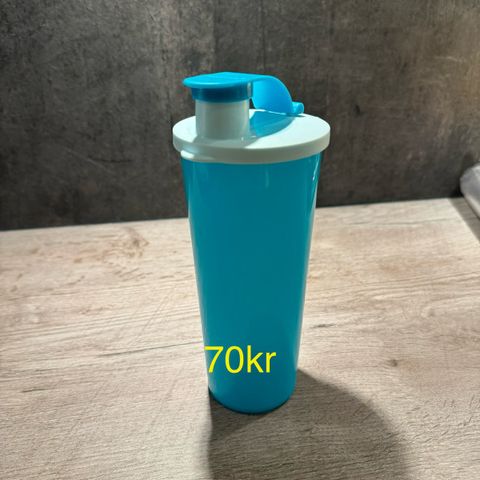 Tupperware Matboks Drikkeflaske Og Kaffi Te Krus Finn Torget