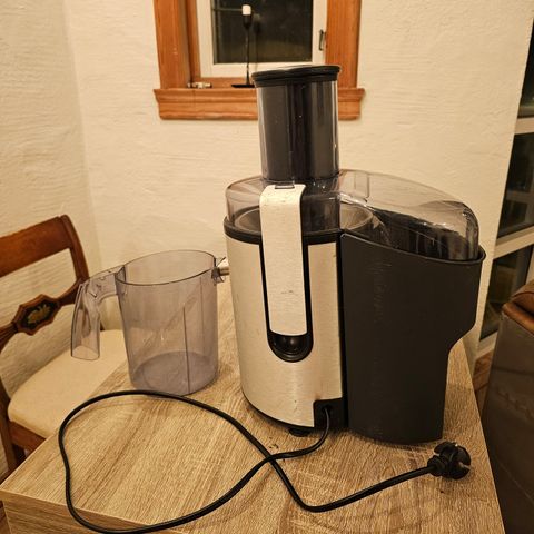 Salg N Kun Kenwood Je T Frukt Og Gr Nnsaks Sentrifugal Juicer