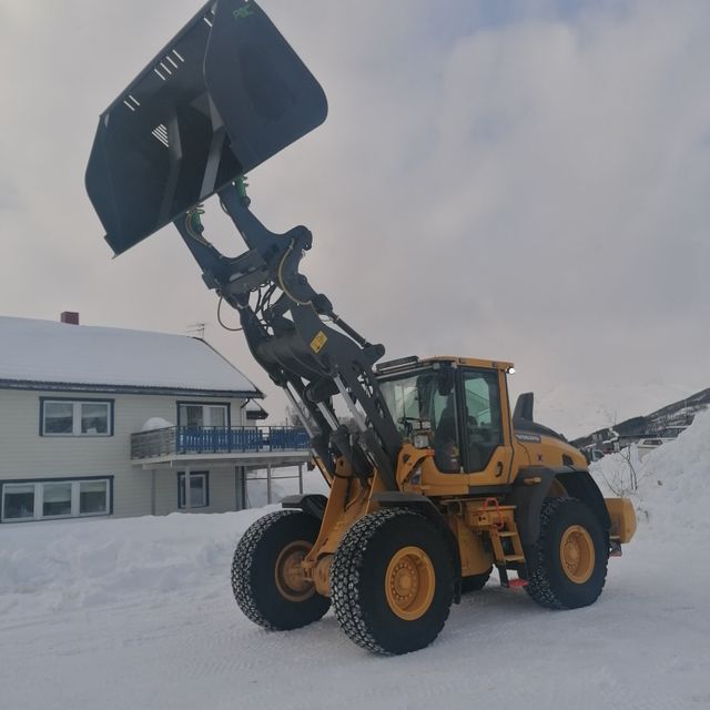 I Troms Bygg Og Anleggsmaskiner Til Salgs Finn N Ring