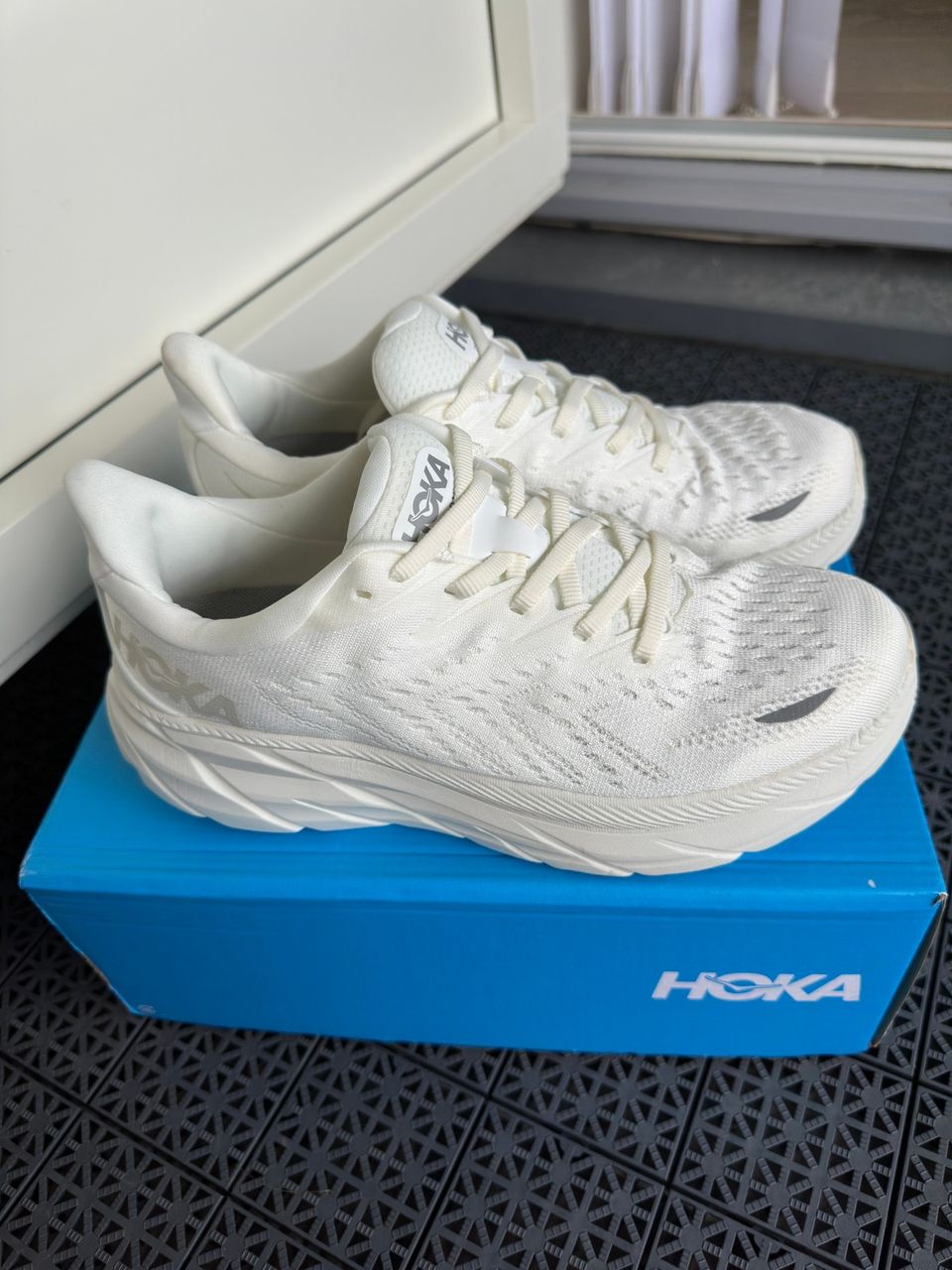 Asics Gel Artic 4 Piggsko FINN Torget