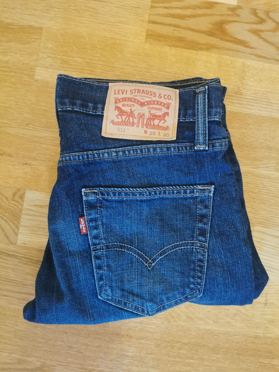 Levis 501 w26 L 30 11 12 år FINN torget