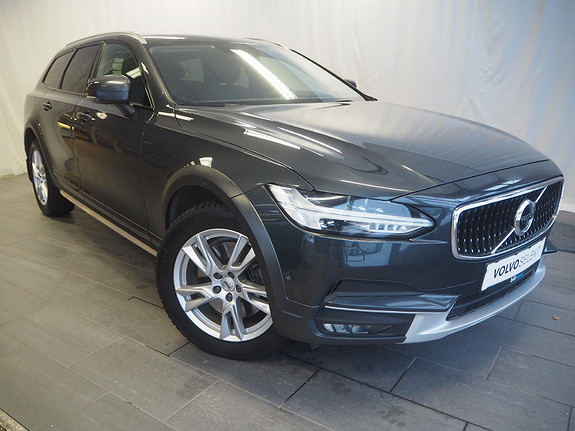 Volvo V90 Cross Country