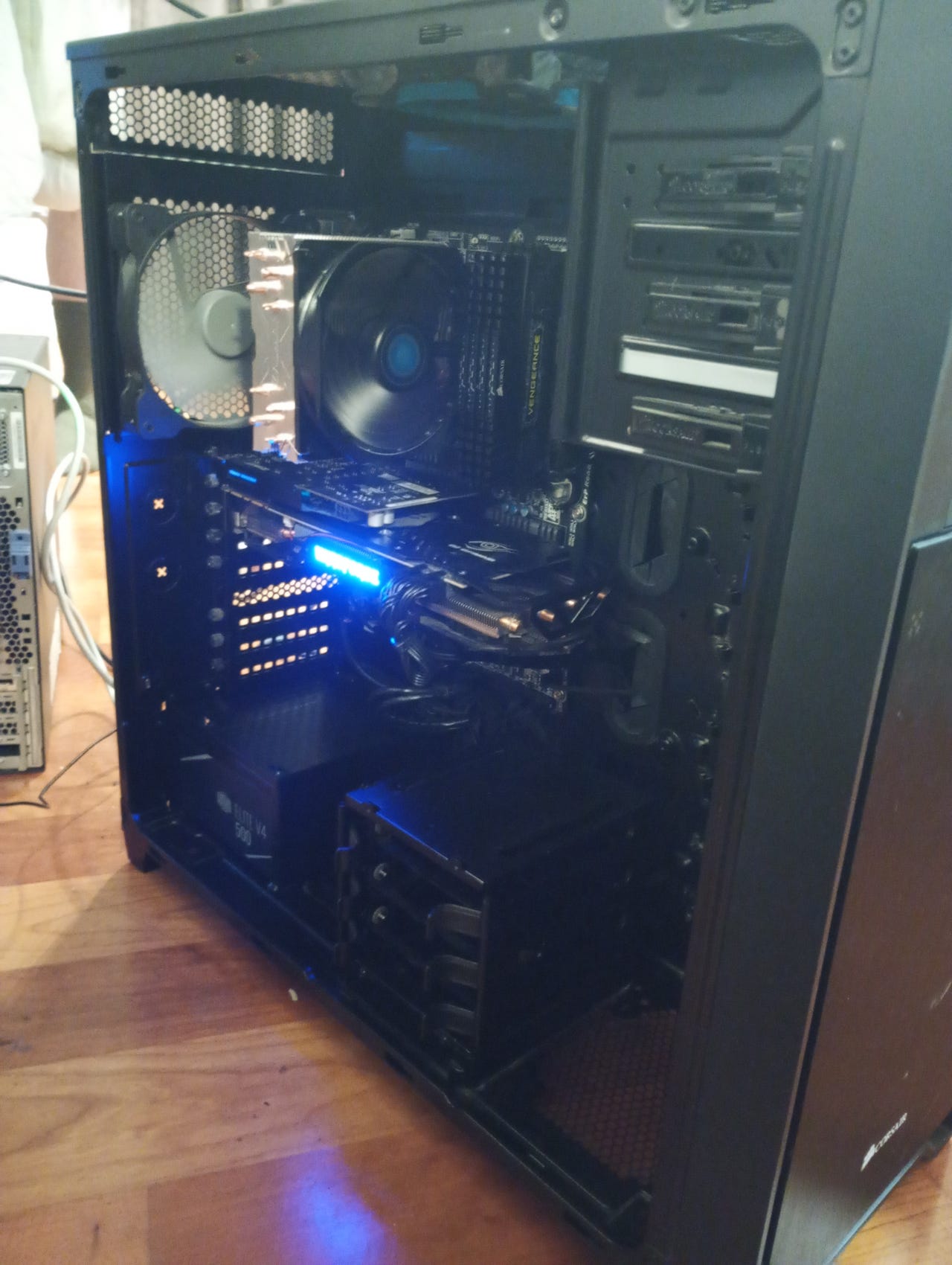 AMD FX 8350, MSI 970 GAMING, chladič a 8 GB RAM | Aukro