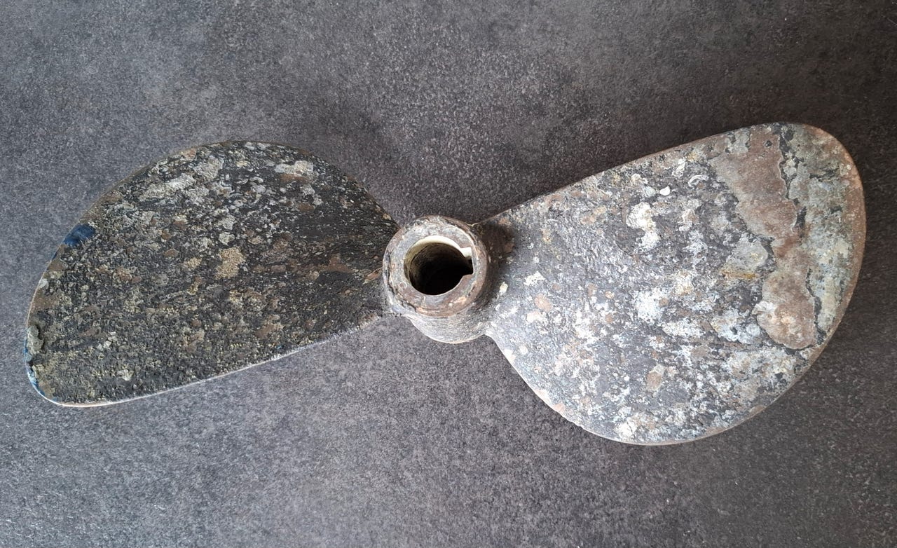 Propell. Messing. 30 cm. Samleobjekt. Dekorasjon | FINN-torget