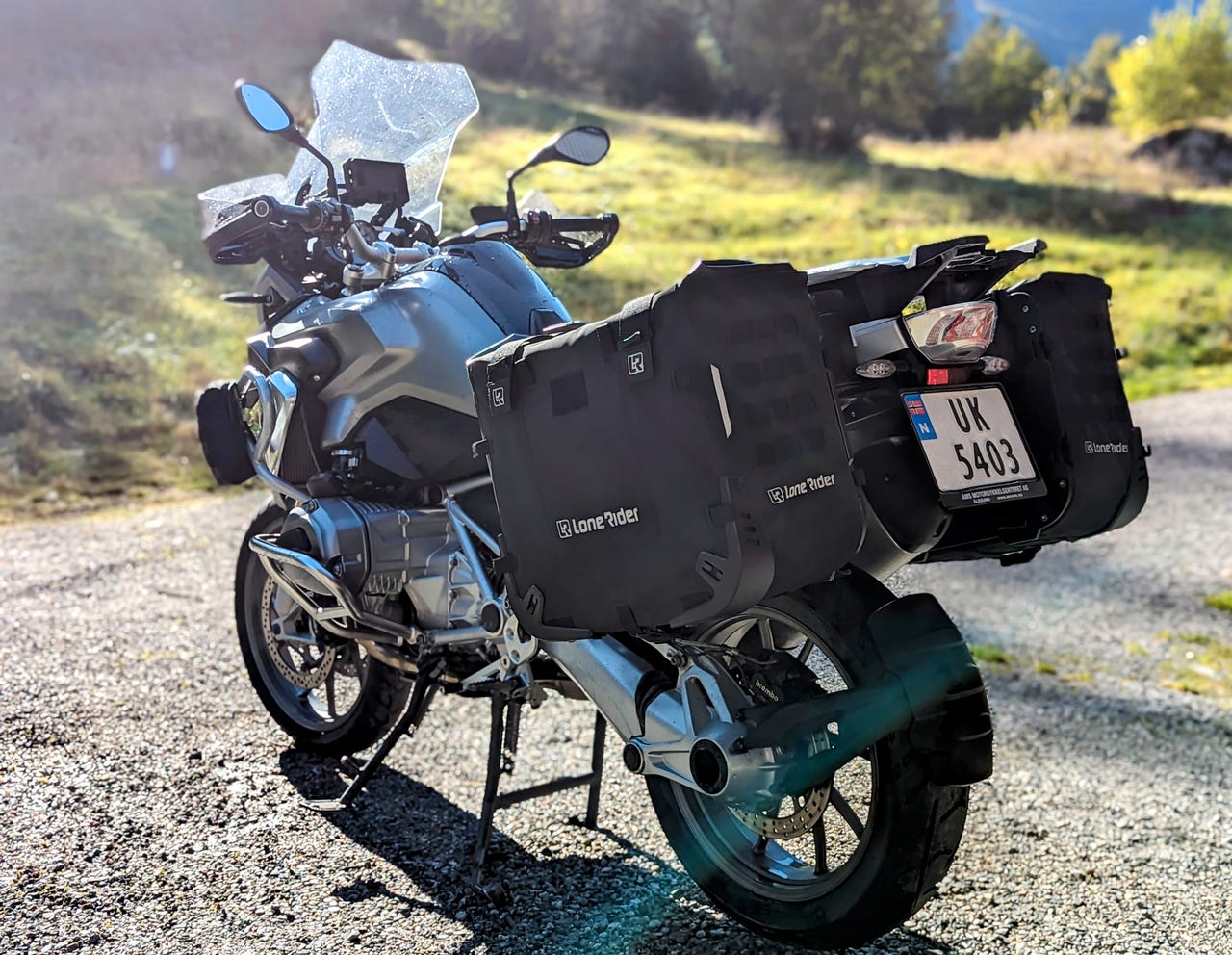 Lone Rider Rackless MotoBags 31+38 liter selgjast (NYE og UBRUKT ...