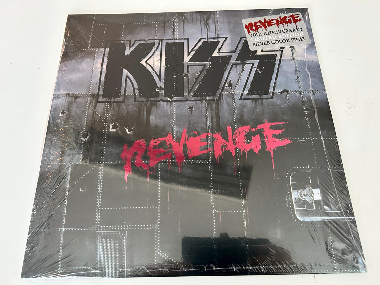 KISS - Revenge 30th anniversary edition - KISSonline | FINN-torget