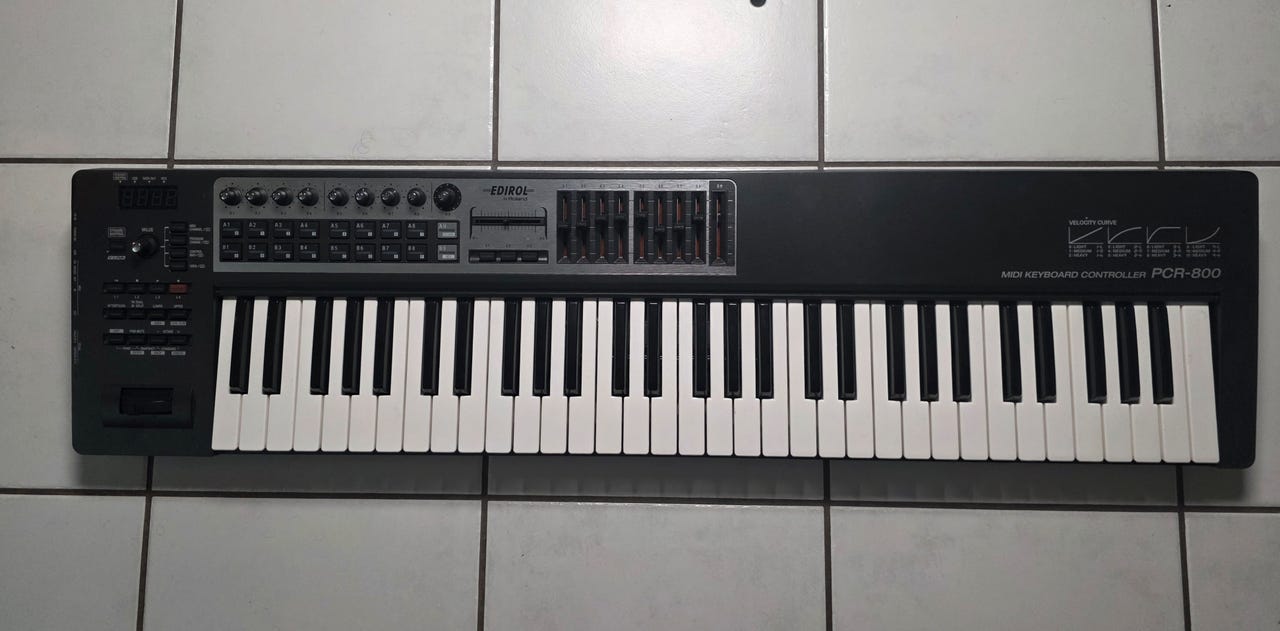 Roland PCR-８００ Roland - PCR-800 | USB MIDI Keyboard Controller