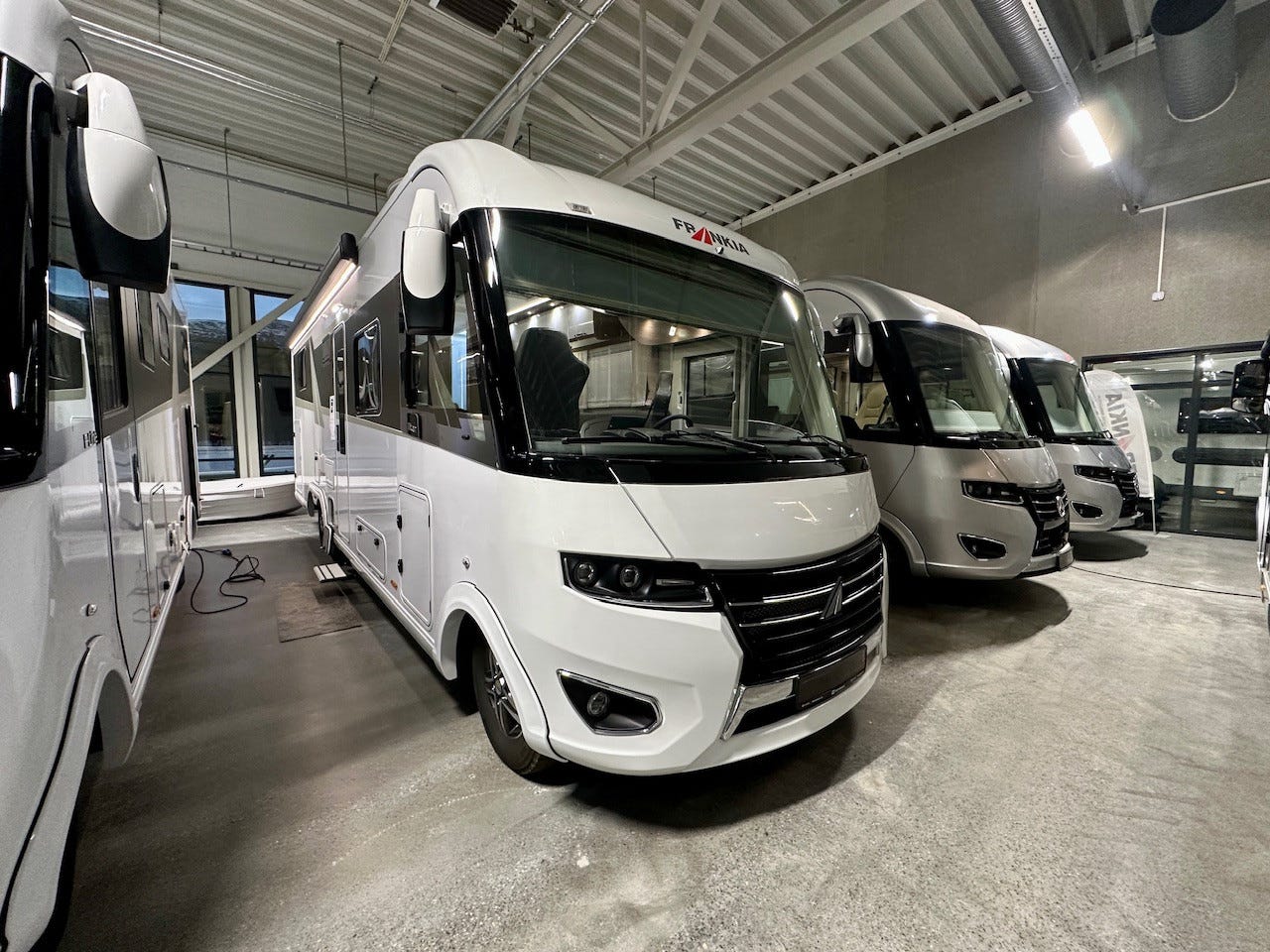 19001e53-eb7d-4274-b8b3-53aa2ba928a7