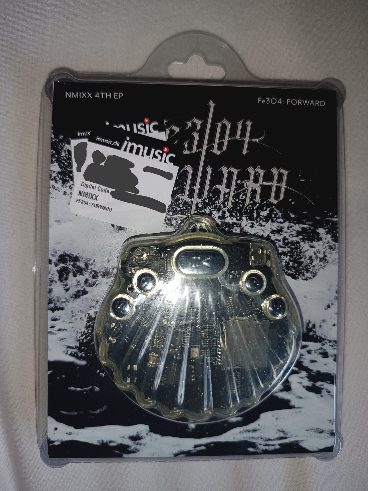 NMIXX - FE3O4: FORWARD shell deluxe mp3 edition | FINN-torget