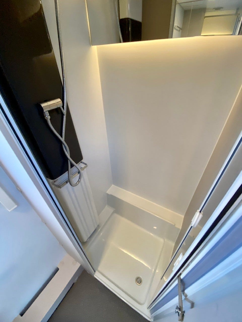 1a28475f-bb0c-4d15-9af1-eb0c8d1d263a