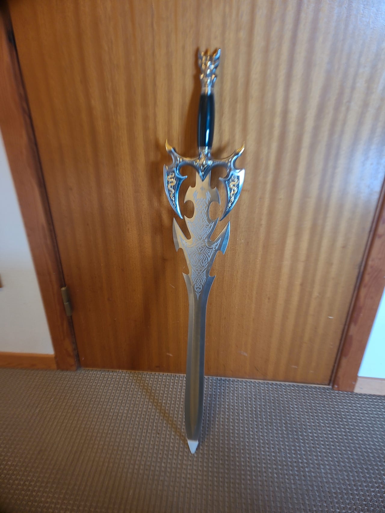 Kit Rae Kilgorin sword of darkness | FINN-torget
