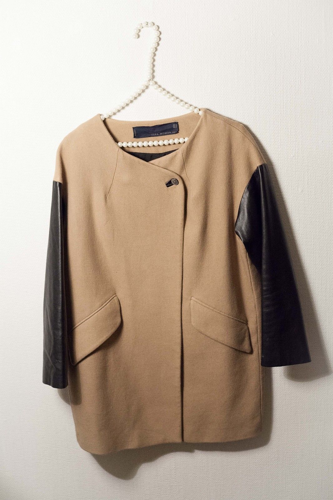 Jakke fra Zara | FINN.no Populær Zara jakke selges billig | FINN.no