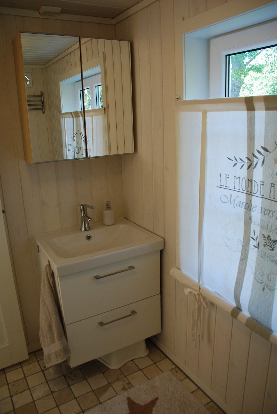 Bad med varme i gulv Galleribilde