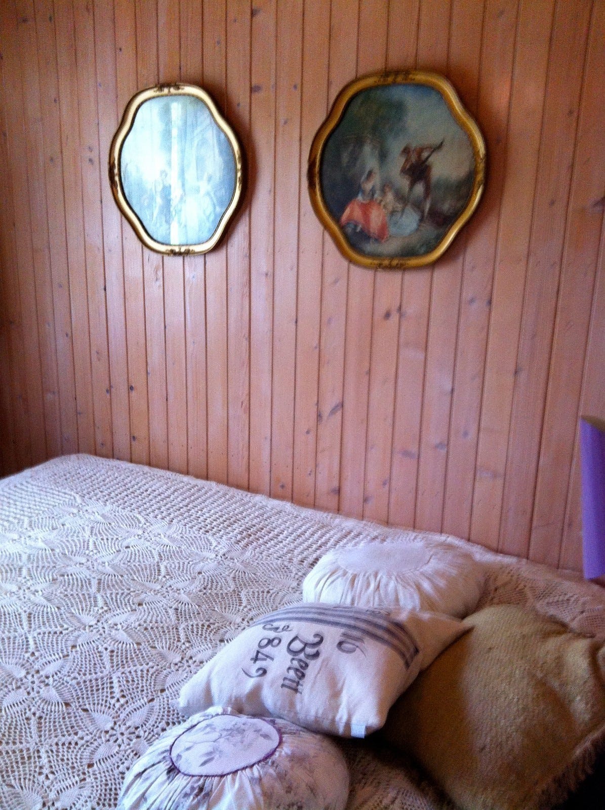 Her sover man godt. Sms 92200182 Galleribilde