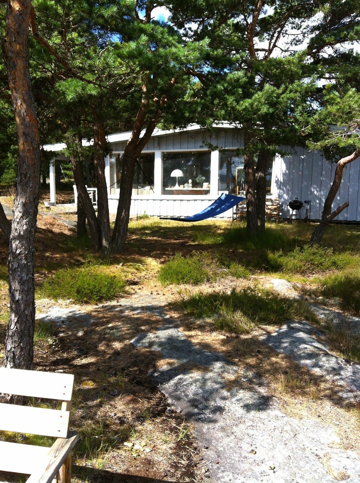 Det er en stor tomt... Sms 92200182 Galleribilde