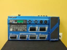Digitech RP7 effektprosessor m/rør-preamp | FINN-torget