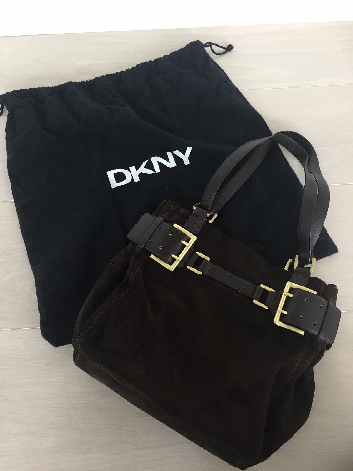 DKNY veske | FINN.no Dkny veske til salg ! | FINN.no