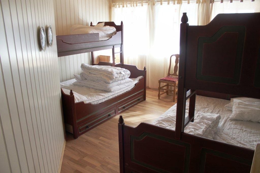 Soverom. Erlend alkoven. Galleribilde