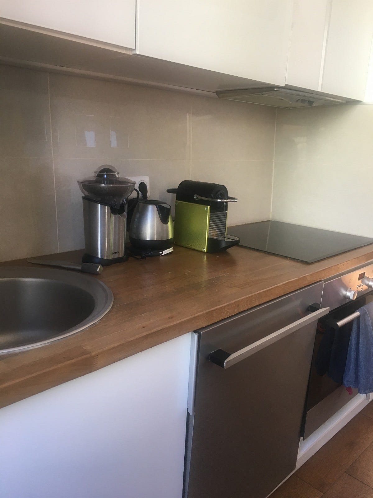 Appelsinpresse og Nespressomaskin Galleribilde