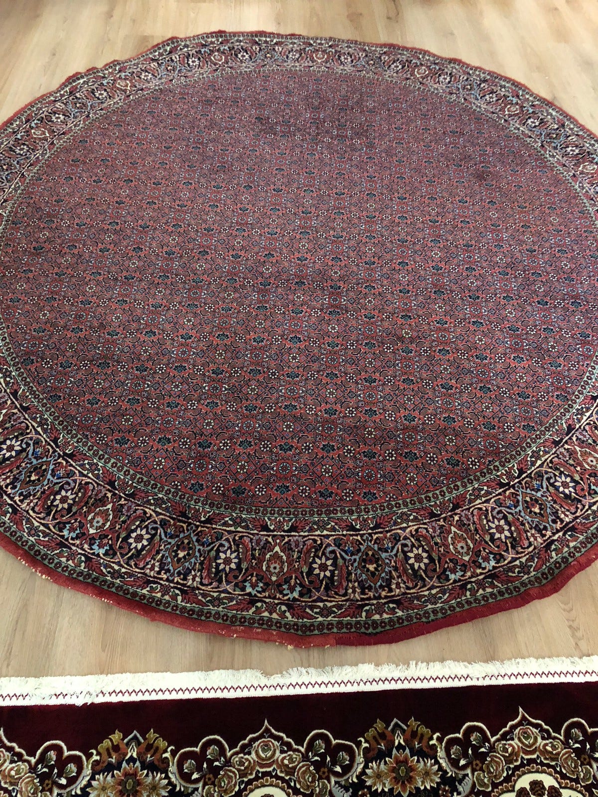 Håndknyttet rund teppe | FINN torget