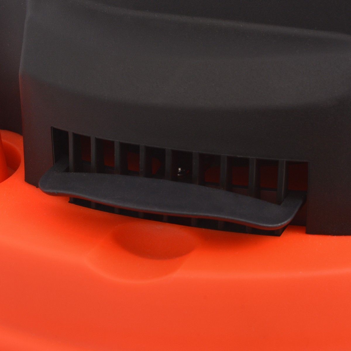 vidaXL Askestøvsuger 1200 W 20 L svart og oransje (142356 vidaXL Askestøvsuger 1200 W 20 L svart og oransje (142356