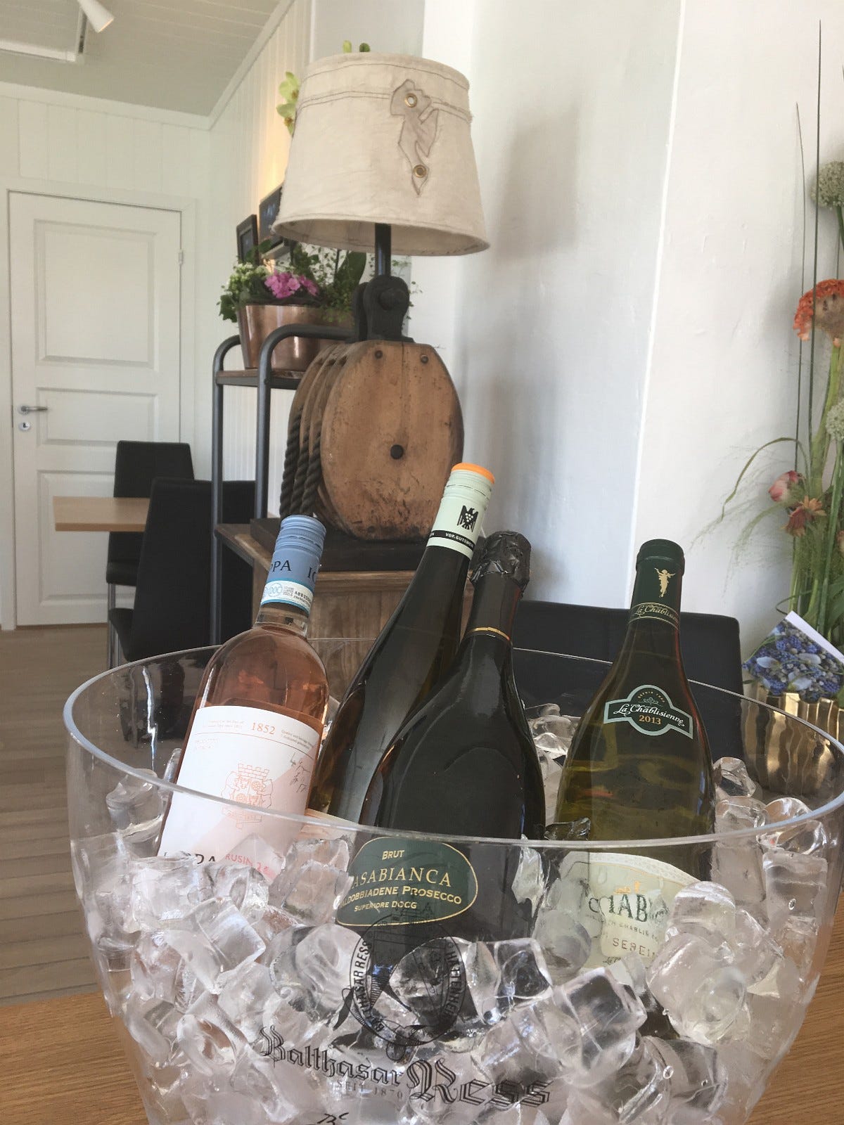 Godt i glasset Galleribilde