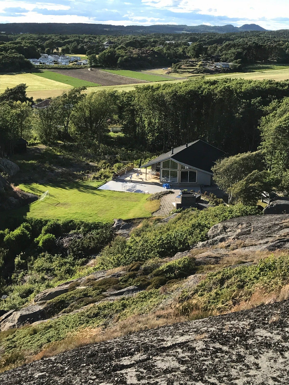 Fra Ramnskollen ved siden av hytta. Galleribilde