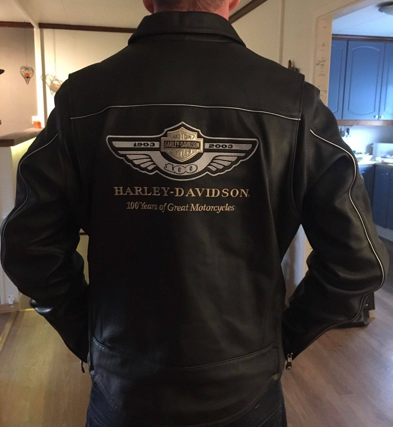 Harley Davidson 100th aniversity skin jakke | FINN.no Motorsykkel jakke Harley Davidson 100 Years 2003