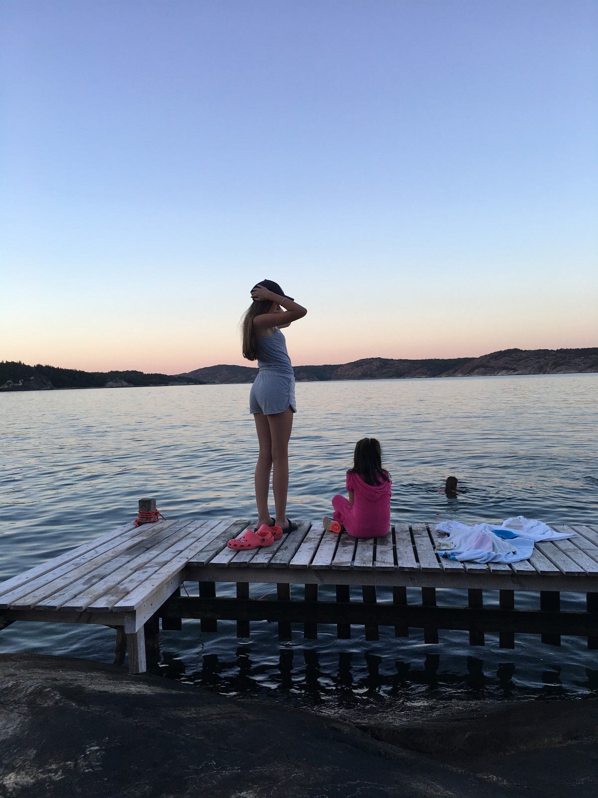 Flott badebrygge. Sms 92200182 Galleribilde